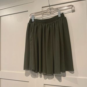 American Apparel Chiffon Skirt Olive